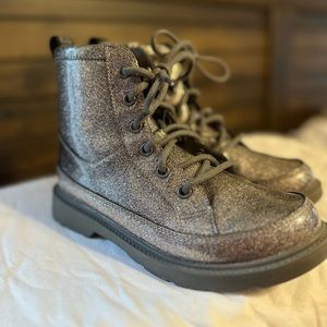 UGG Kids Ashton Lace-Up Glitter Size 4 Sparkle Tie Up Rainboot Boot